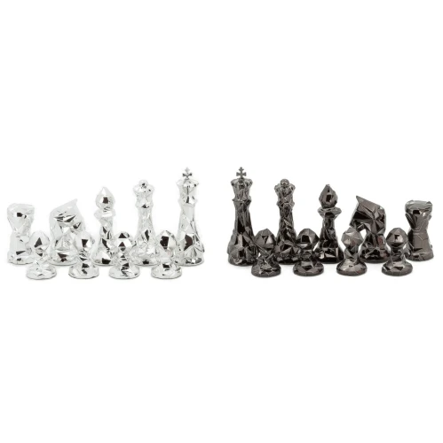 Chess Pieces Diamond-Cut Titanium & Silver 85mm By Dal Rossi 3 Chess Pieces Diamond-Cut Titanium & Silver 85mm By Dal Rossi